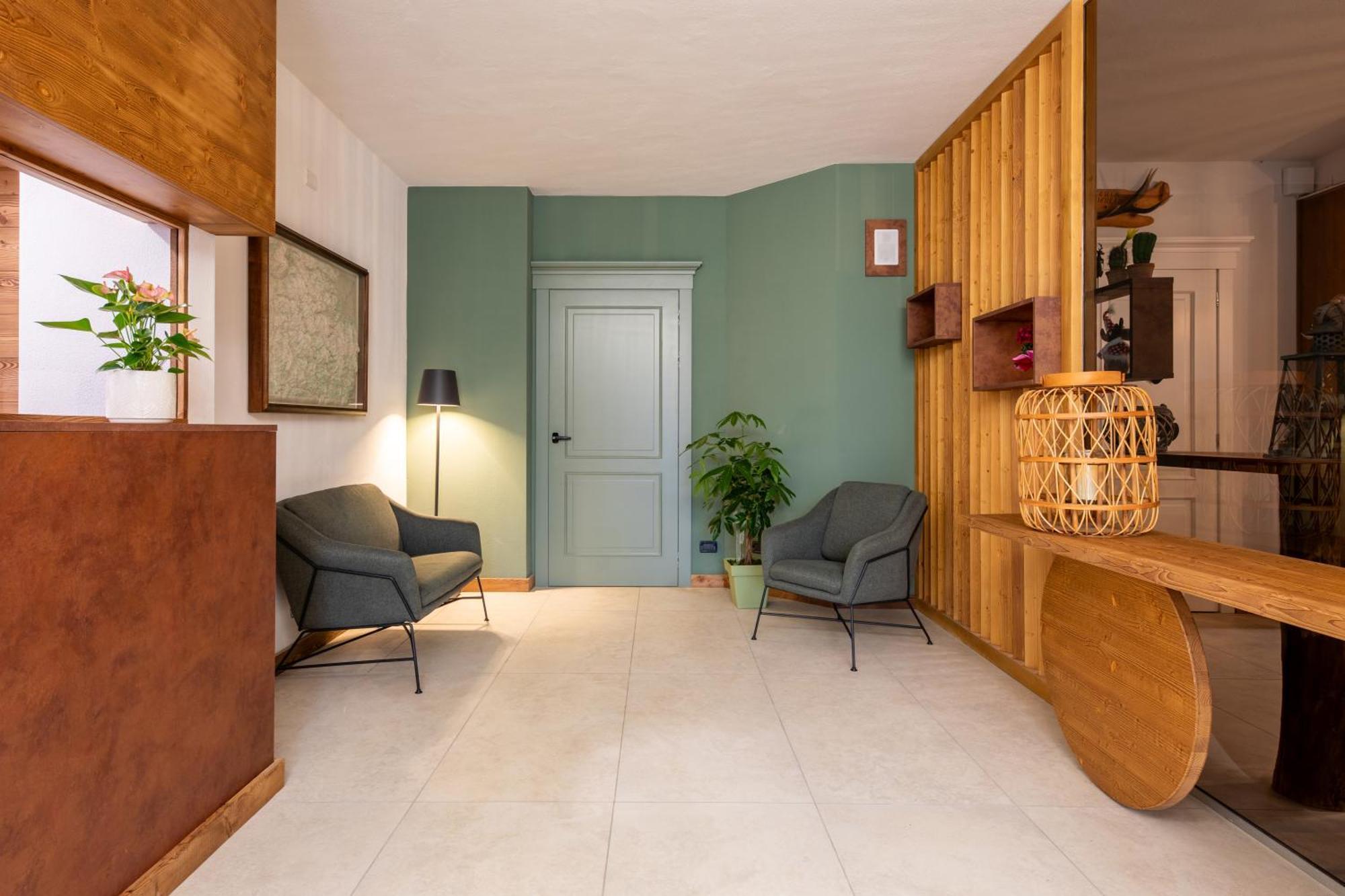 La Primula Hotel Borgo San Dalmazzo Exterior photo